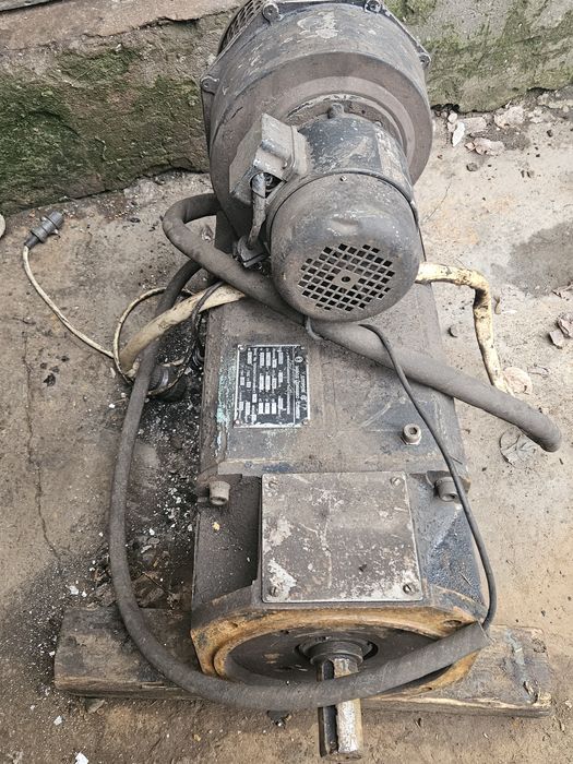 Электродвигатель постоянного тока