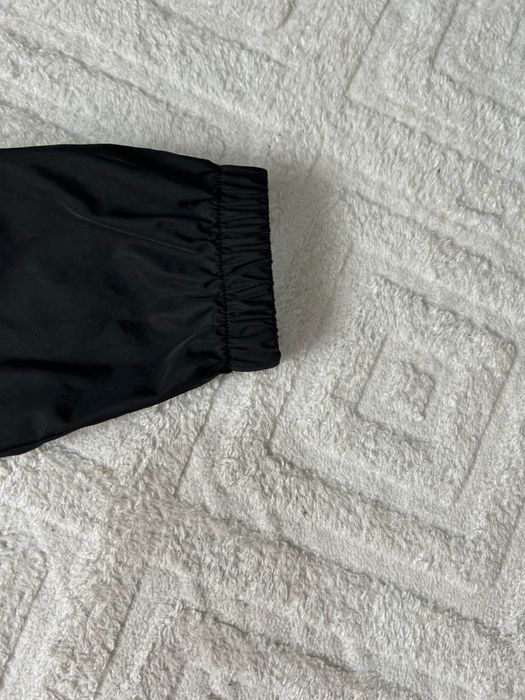 Ветровка на uhlusport