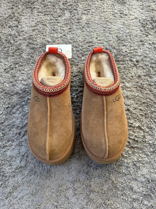 UGG Tasman Platform Slippers Beige