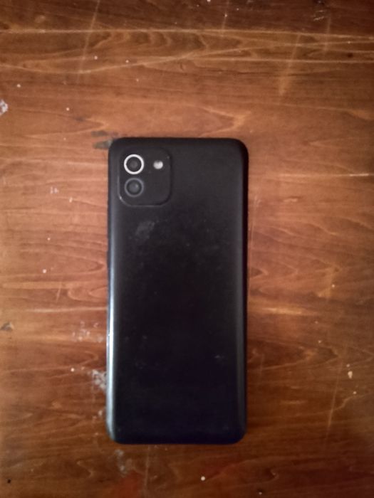 Самсунг А 03  экран не работает