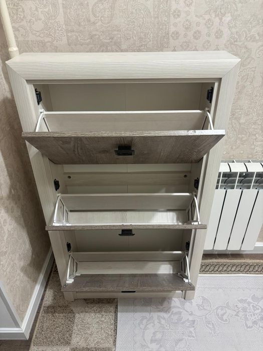 Продам полку для обуви