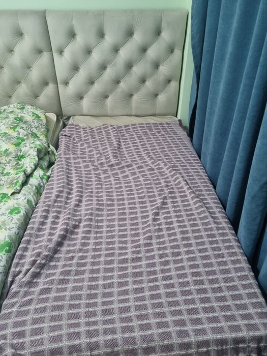 Продам кровати 2 шт. б/у