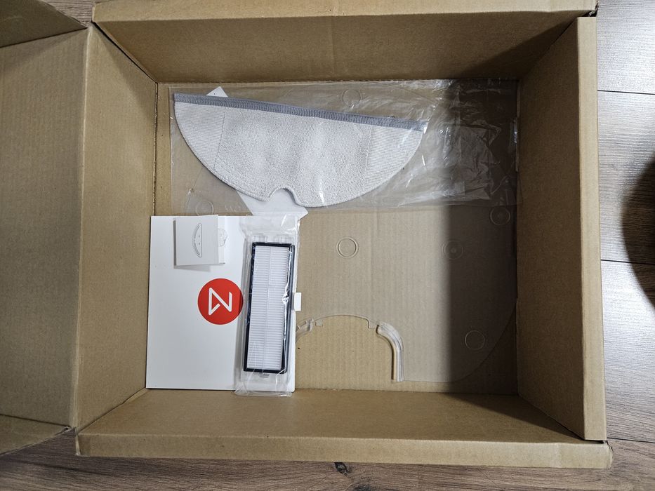 Aspirator Roborock s5 vacuum clean, aspirare + spălare (rezerve cadou)