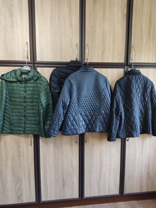 Дамски преходни якета