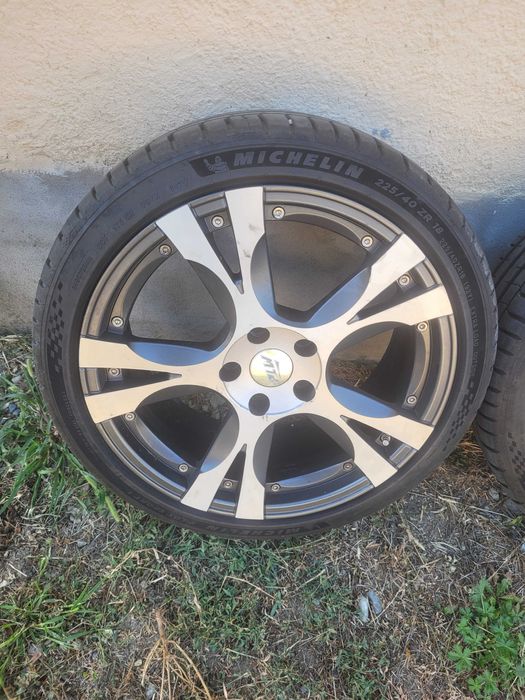Set 4 roți complete jante aliaj + anvelope Michelin- Stare foarte bună