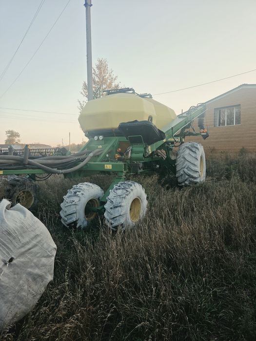 Продам посевной комплекс джон дир
