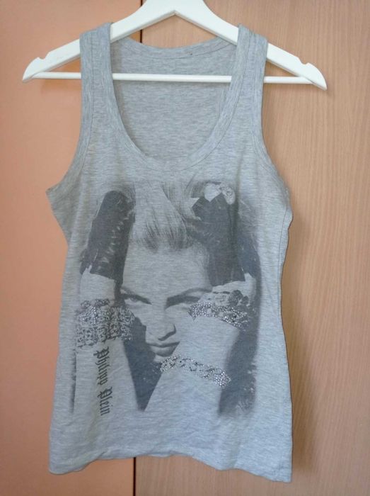 Потници без забележки, еластични.