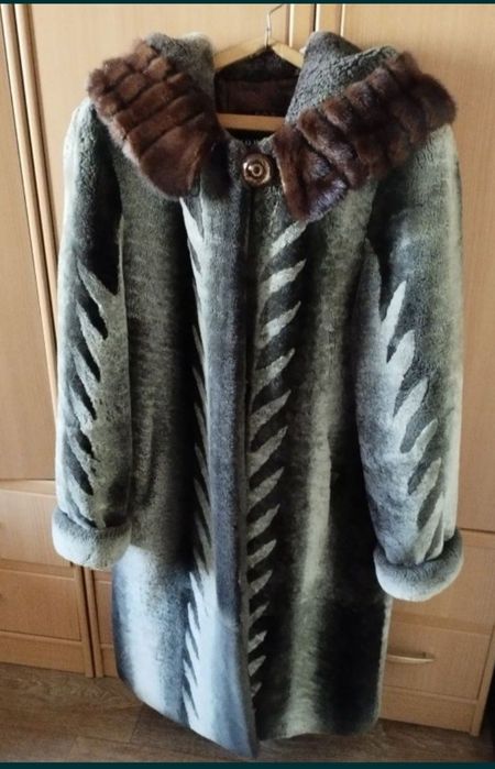 Отдам даром одежду