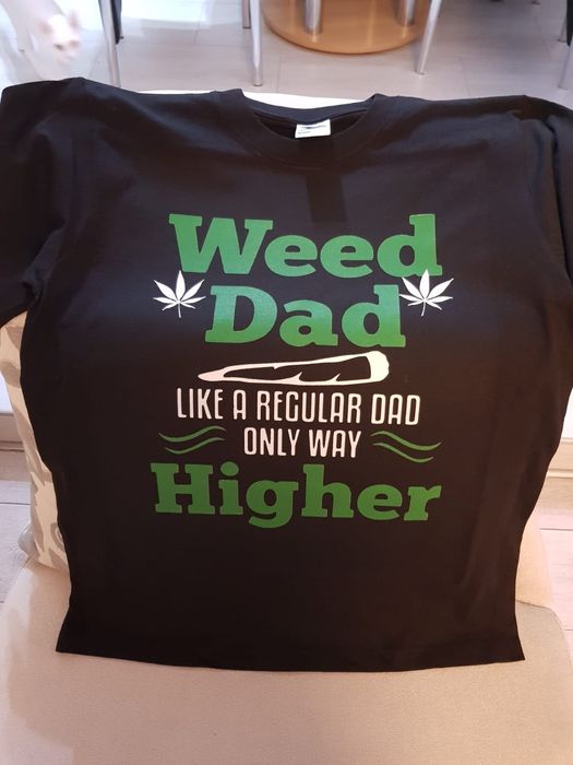 Tricou weed personalizat