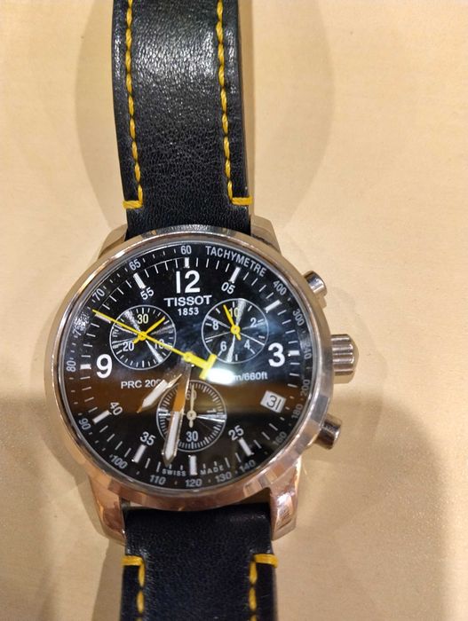 Часовник Tissot prs 200.