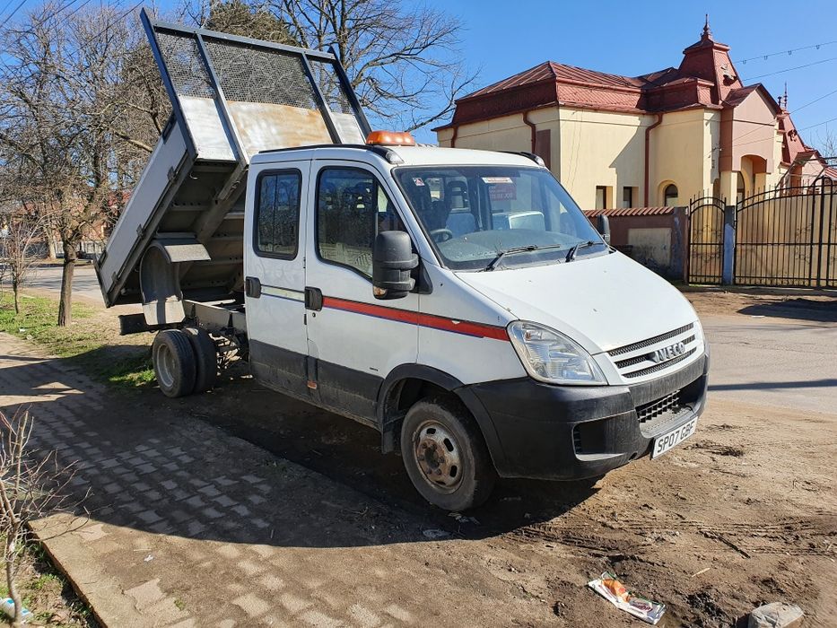 Dezmembrez Iveco daily cabina dubla bena vândută