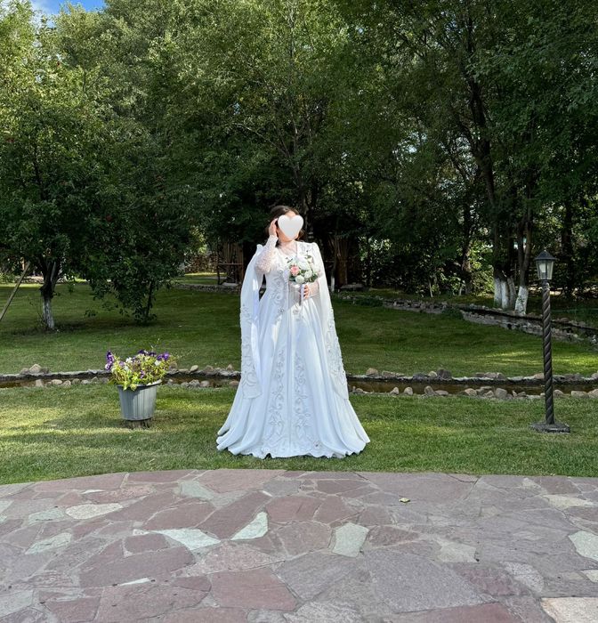 Продам свадебное платье