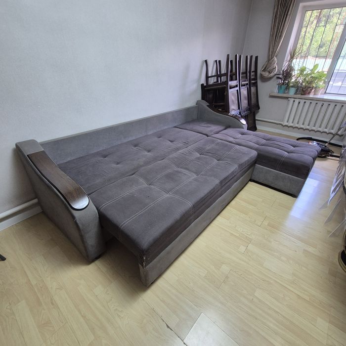 Продам диван 3метра