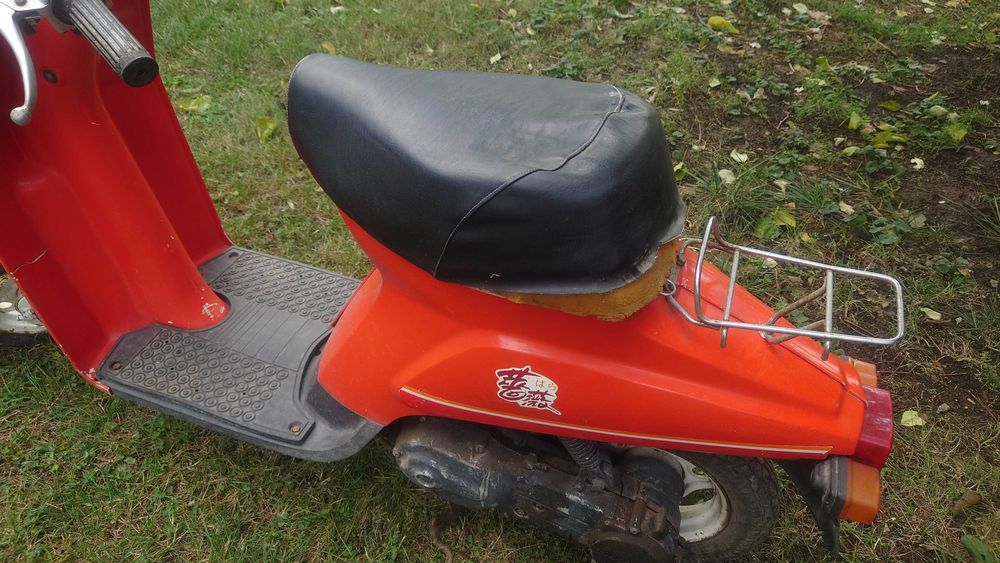 скутер Suzuki Bara цял за части