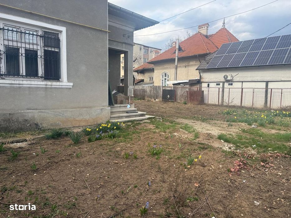 Vanzare teren 1111 mp+constructii, Targoviste, Liceul Carabela