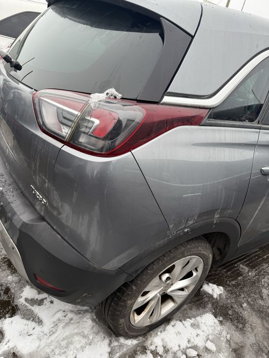 На части Opel Crossland X 1.2 t 1.5
