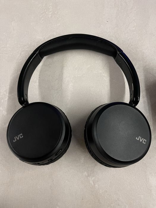 Безжични слушалки JVC Deep BASS