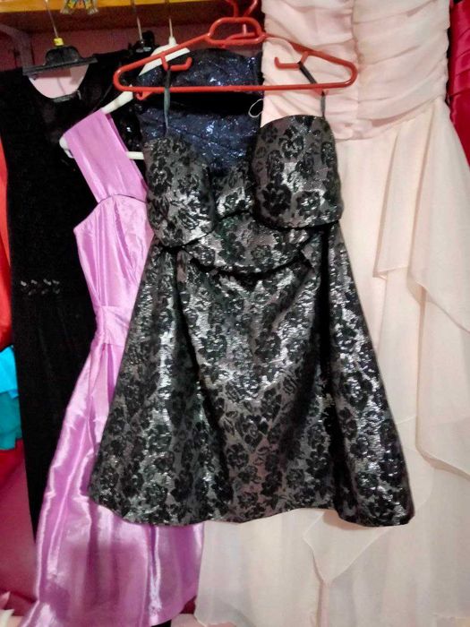 Rochii de ocazie babydoll frumoase, purtate o data sau noi ,m.34-36-38