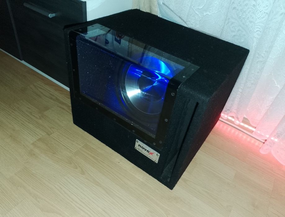 Subwoofer auto schimb cu boxa activa
