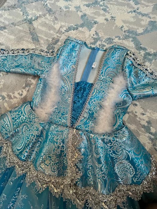 Платье для девочки 7-9 лет