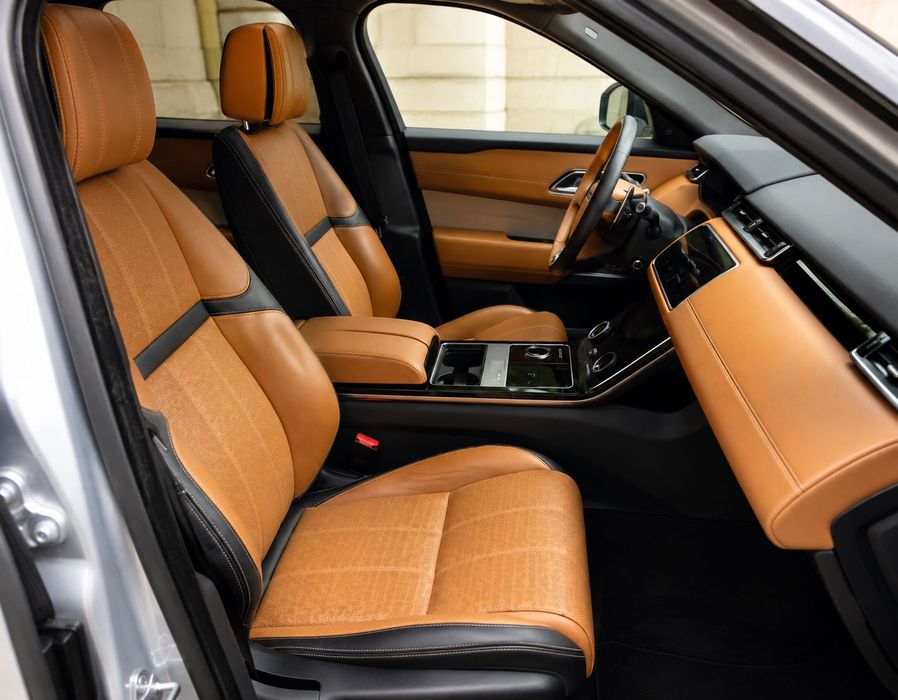 Vând Range Rover Velar