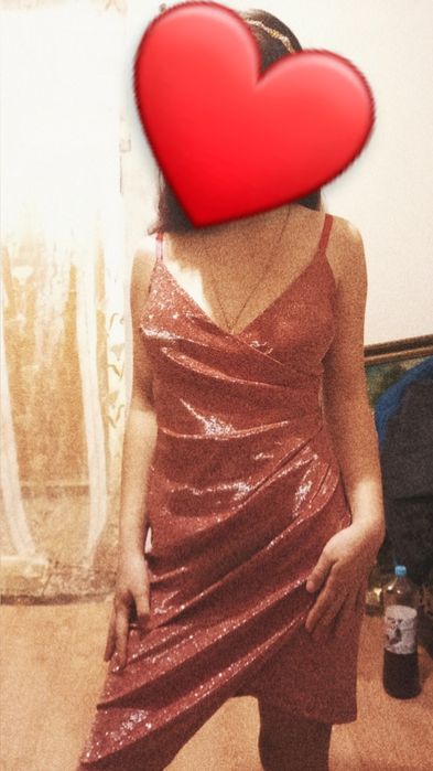 Rochiei,pentru nunți,zile de naștere tot soiul de evenimente!