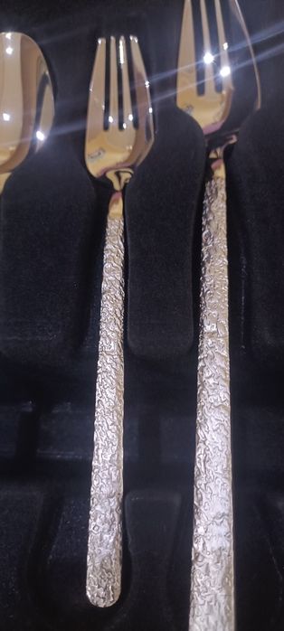 Прибори за хранене 36 части хром  никел 99лв