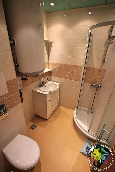 Дава се под наем Двустаен апартамент в Бургас, Център - 60 кв.м за 408 € - Снимка #6