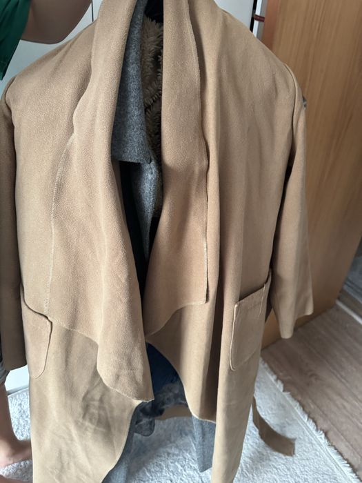 Вещи отдаю срочно