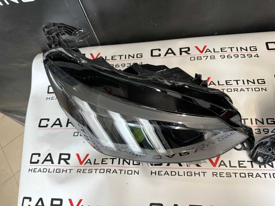 Фар фарове десен Пежо 208 П21 ЛЕД far farove Peugeot 208 P21  Full LED