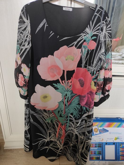 Платье в отличном состоянии размер48