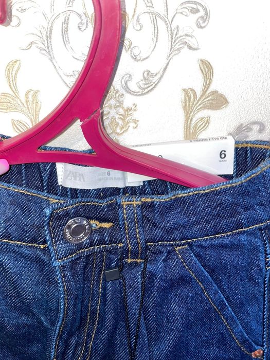 Детская одежда  платье и джинсы Zara.