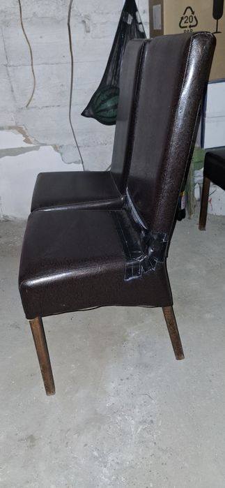 Vand 6 scaune de sufragerie