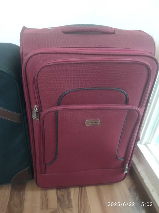 Чемоданы, из плотной ткани, 70/52/26см и чуть поменьше