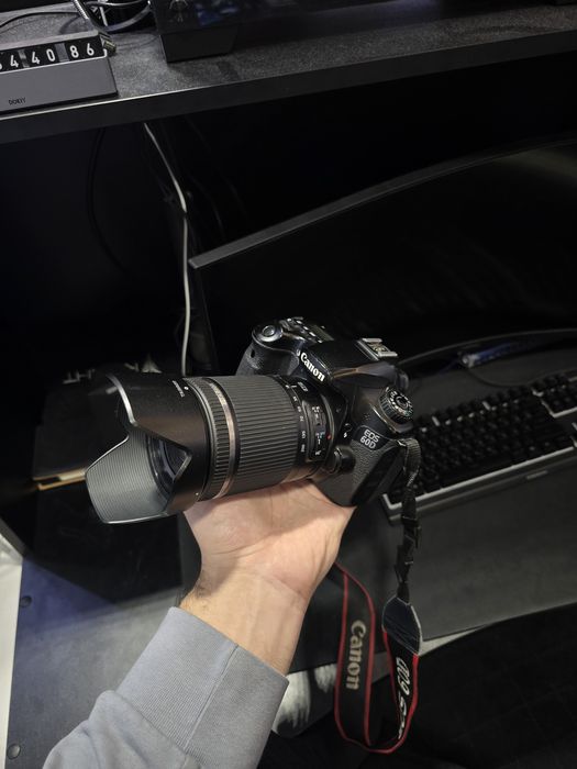 Фотоаппарат Canon 60D + 18-200 Tamron