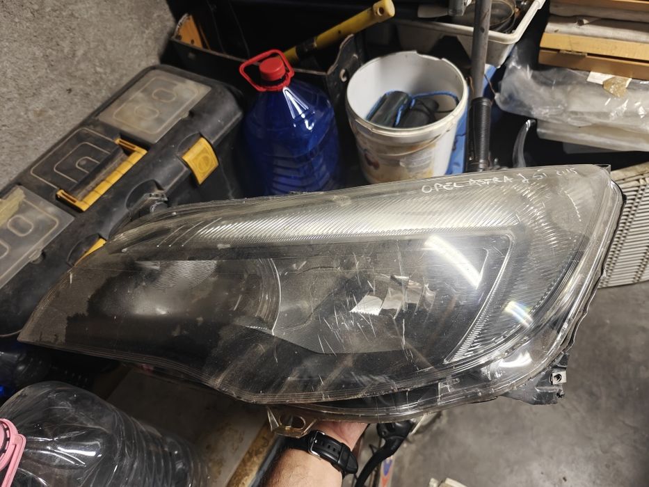 Far Opel Astra J halogen piese