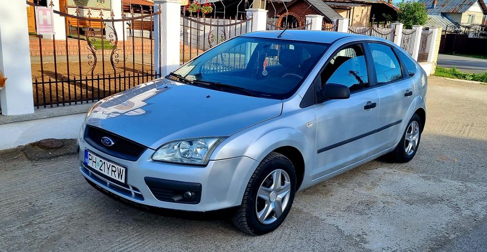 Ford focus 2 1.6mpi benzina A.C. Proprietar
