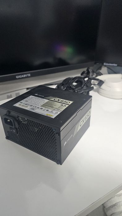 Sursa alimentare Corsair CX650 - 80+ Bronze, 650W