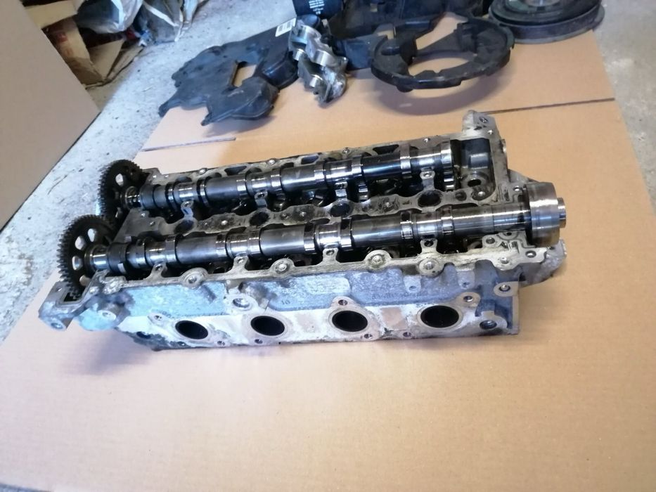 Цилидрова глава Volvo V60 2.0 дизел 150к.с.