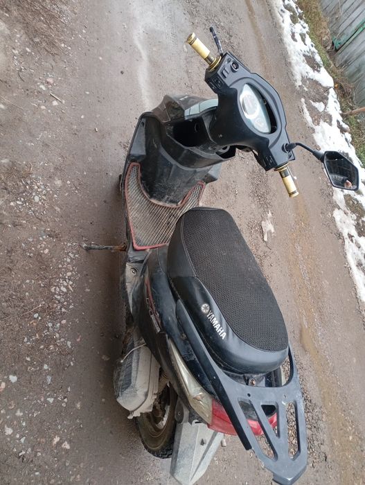 Продам мопед М 8на ходу щ