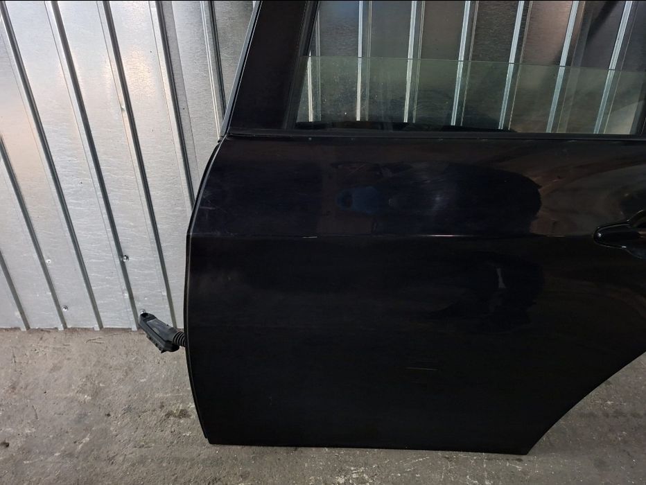 Usa stanga spate BMW E91