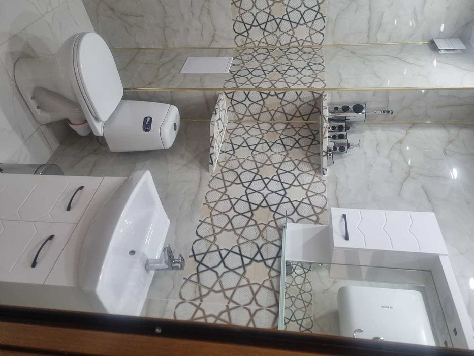 Дава се под наем Тристаен апартамент в Пловдив, Кършияка - 92 кв.м за 648.21 € - Снимка #6