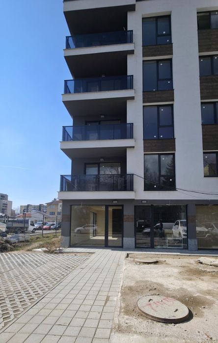 Дава се под наем Офис в Перник, Изток - 30 кв.м за 448.8 € - Снимка #14