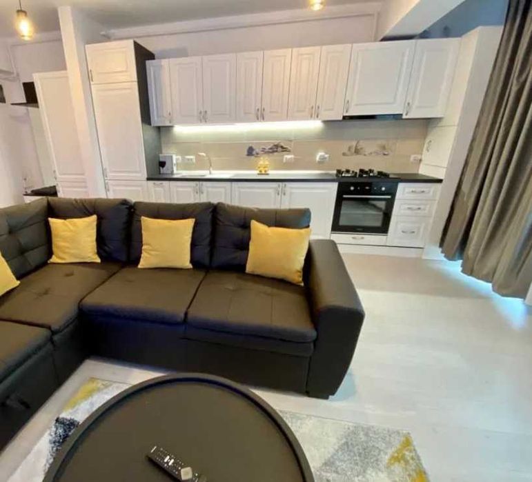 Дава се под наем Двустаен апартамент в Пловдив, Тракия - 64 кв.м за 346.8 € - Снимка #2