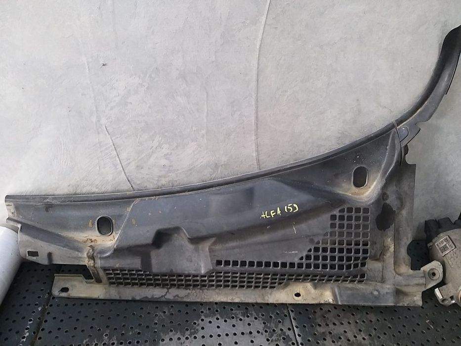 Grila stergator stanga parbriz alfa romeo 159 939 156063371