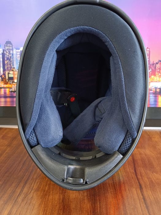 Мото шлем от итальянского бренда AGV