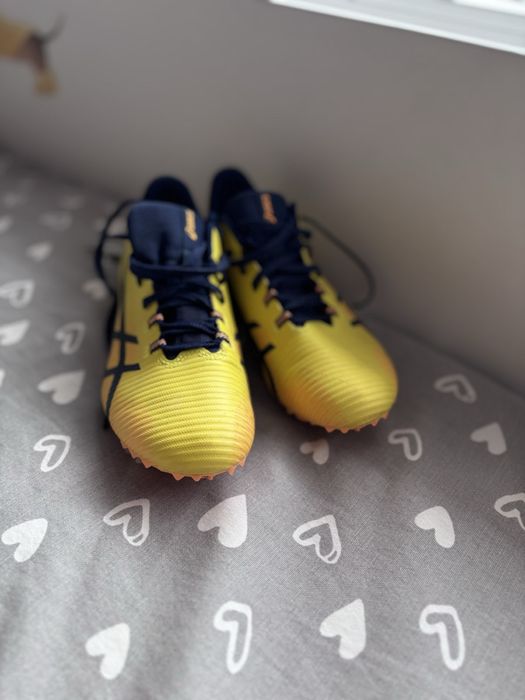 Asics шпайкове, използвани 2 пъти