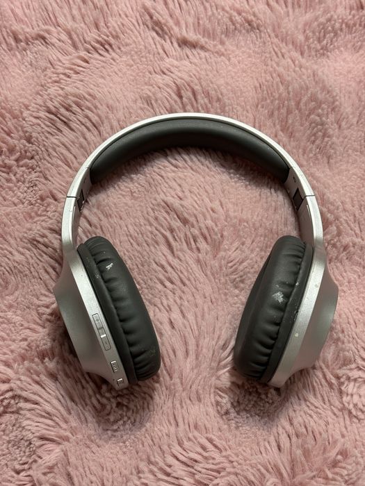 Беспроводные наушники