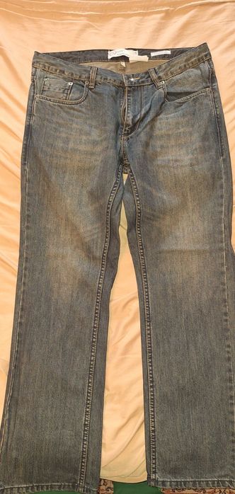 Продавам мъжки панталони различни марки