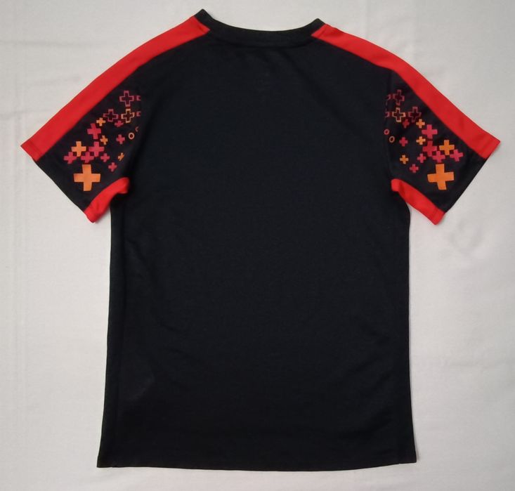 Nike DRI-FIT CR7 Tee оригинална тениска ръст 147-158см Найк спорт фланелка